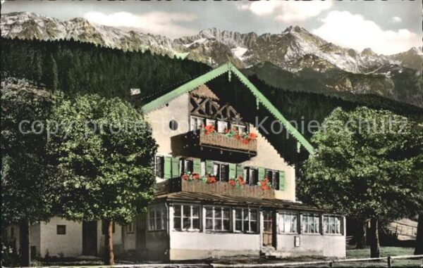 Vordergraseck Almwirtschaft Hanneslebauer