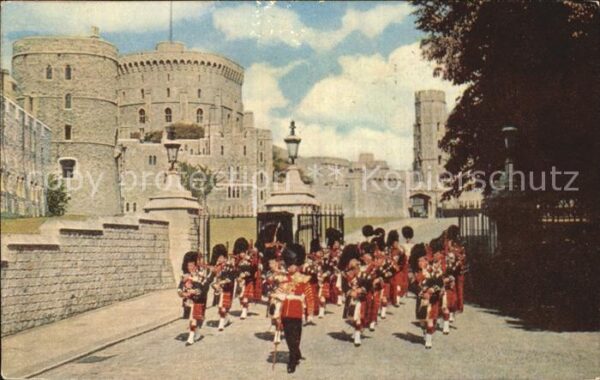 Leibgarde Wache Scots Guards Band Castle Hill Windsor C