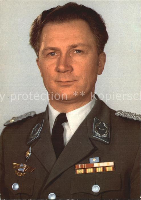 Raumfahrt Kosmonaut Sigmund Jähn Oberstleutnant