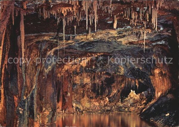 Hoehlen Caves Grottes Saalfeld Saale Märchendom Gralsburg