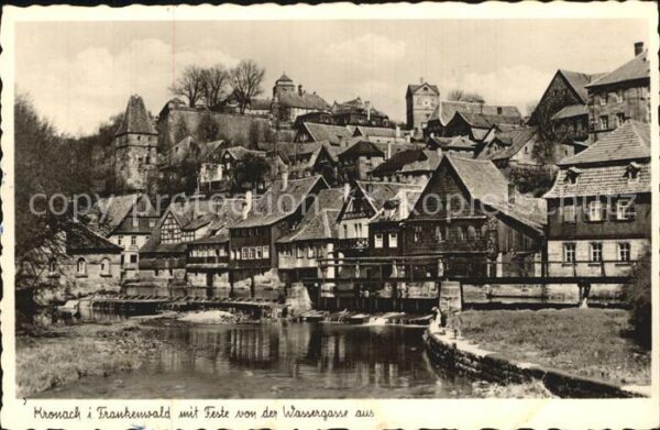 Kronach Oberfranken mit Feste von der Wassergasse aus