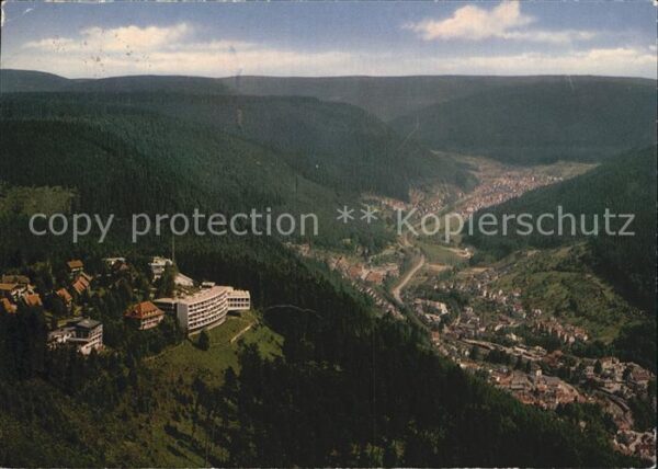 Bad Wildbad Staatsbad im Schwarzwald Fliegeraufnahm