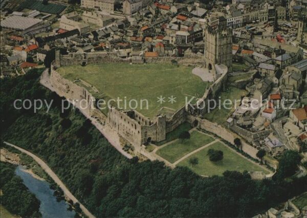 Yorkshire Humber Fliegeraufnahme Richmond Castle
