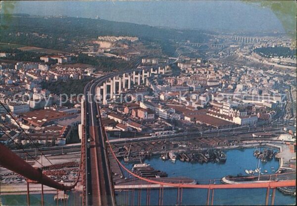 Lisboa Ponte sobre o Tejo