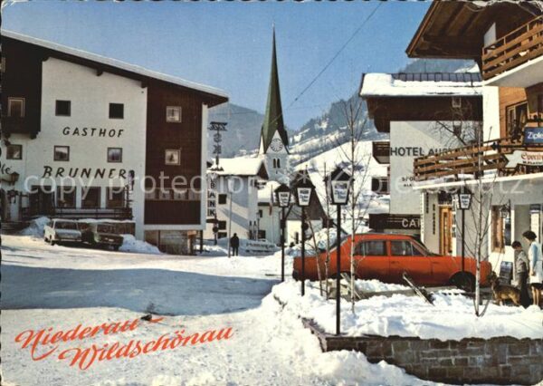 Wildschoenau Tirol Gasthof Brunner Dorfmotiv Kirche