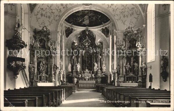 Oberammergau Pfarrkirche innen