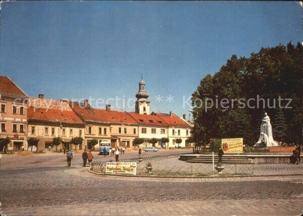 Roznava Platz Denkmal Kirchturm