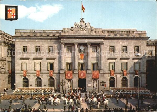 Barcelona Cataluna Fachada del Ayuntamiento Rathaus Parade