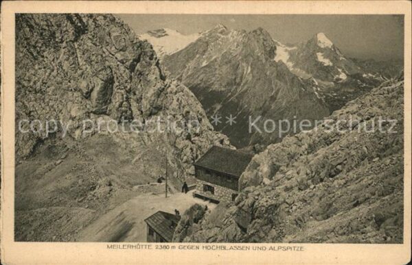 Meilerhuette mit Hochblassen und Alpspitze