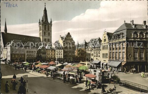 Trier Hauptmarkt mit St Gangolph