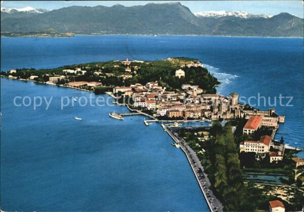 Sirmione Lago di Garda Fliegeraufnahme