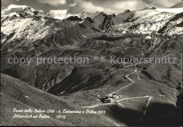 Stilfserjoch Passo dello Stelvio mit Ortler