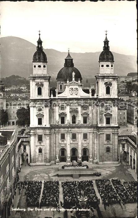 Salzburg Oesterreich Dom und Jedermann Festspiel