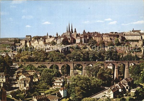 LUXEMBOURG  Luxemburg Viaduc de Clausen et Ville Haute