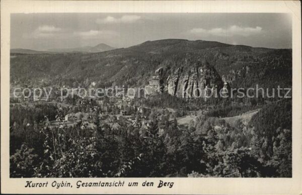Oybin Fliegeraufnahme mit Berg