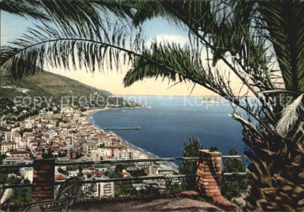 ALASSIO Savona Liguria IT von Westen gesehen