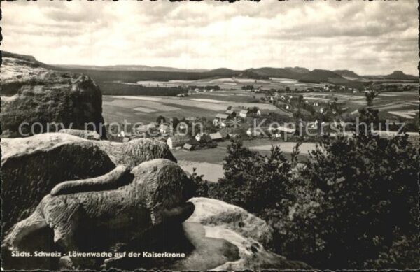 Saechsische Schweiz Löwenwache auf der Kaiserkrone
