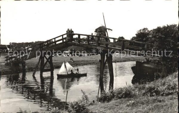 Ostfriesland Landschaft Brücke Windmühle Segelboote