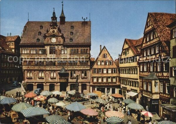 Tuebingen Universitätsstadt Marktplatz Rathaus