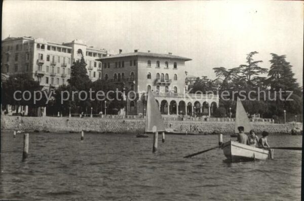 Opatija Abbazia Ansicht vom Meer aus Ruderboot Hotel Re