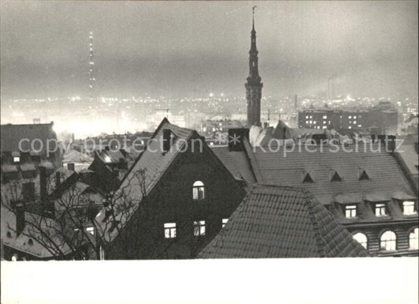 Tallinn Stadtbild bei Nacht