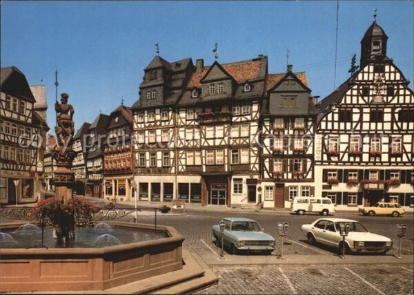 Butzbach Marktplatz Brunnen Fachwerkhäuser