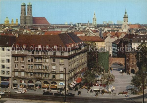 Muenchen Sendinger-Tor-Platz Türme der Stadt