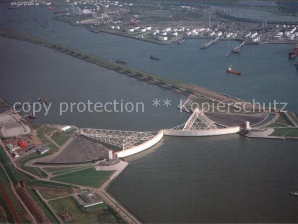 Niederlande De Maeslantkering Stormvloedkering in d