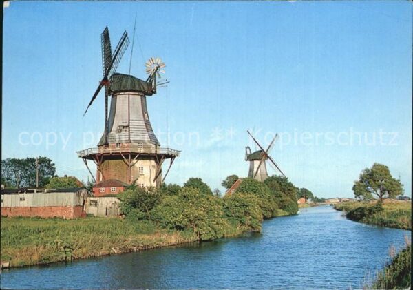 Greetsiel Zwillingsmühlen in Ostfriesland