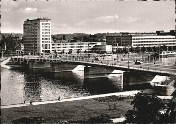 Frankfurt Main Friedensbrücke mit AEG-Hochhaus