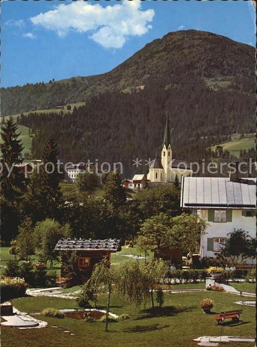 Kirchberg Tirol mit Minigolfanlage
