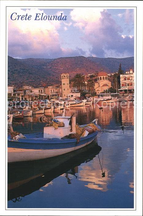 Elounda Kreta Hafenpartie Fischerboot Abendsonne