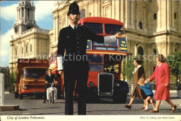 Polizei Policeman London