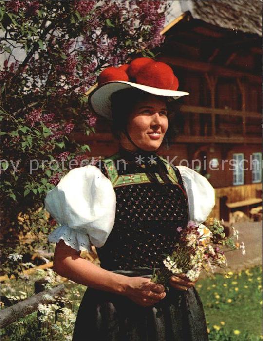 Trachten Schwarzwald Gutach Bollenhut - P O S T K A R T E -