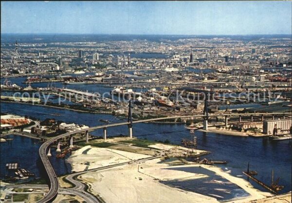 Hamburg Köhlbrandbrücke Hafen