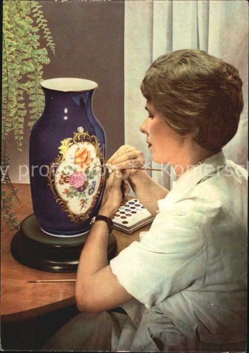 Meissen Elbe Sachsen Junge Malerin an Vase S 180