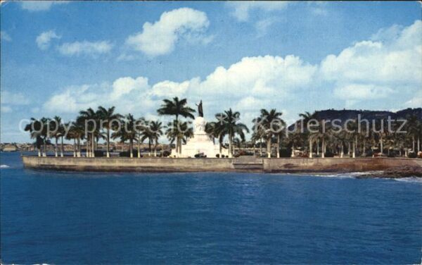 Panama City Panama Estatua de Vasco Nunez de Balboa Denkma