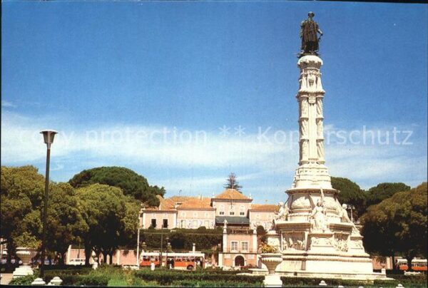 Lisboa Palacio de Belem Estatua a Afonso de Al