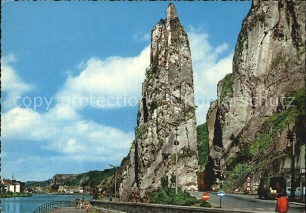 Dinant Wallonie Rocher Bayard et la Meuse