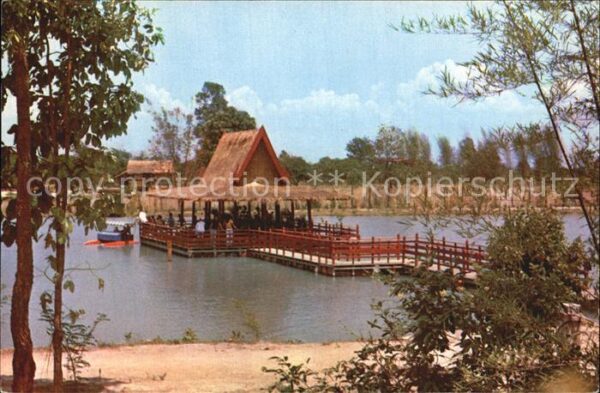 Chiengmai Pavilion in Midlle of the Pond Laddalan