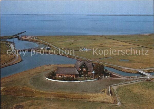 Hallig Hooge Kirchwarft Luftbild