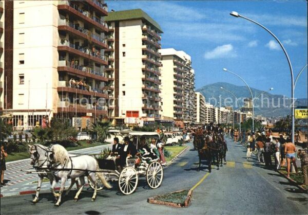 Fuengirola Paseo Maritimo Pferdekutschen