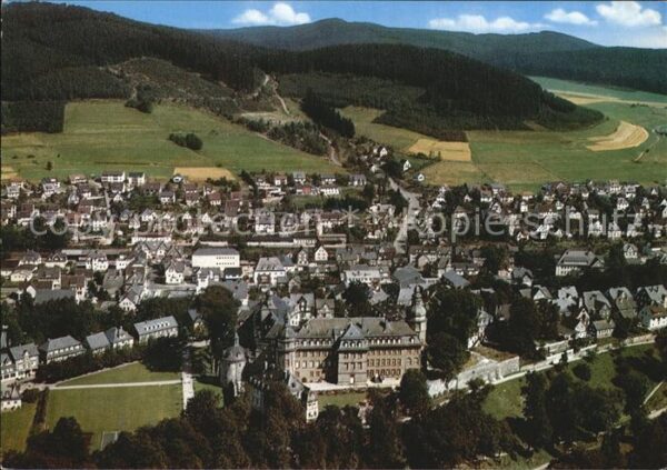 Bad Berleburg Fliegeraufnahme mit Schloss Wittgenstei
