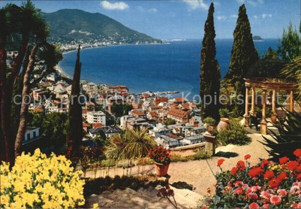 Laigueglia  Panorama dalle alture sfondo Alassio e