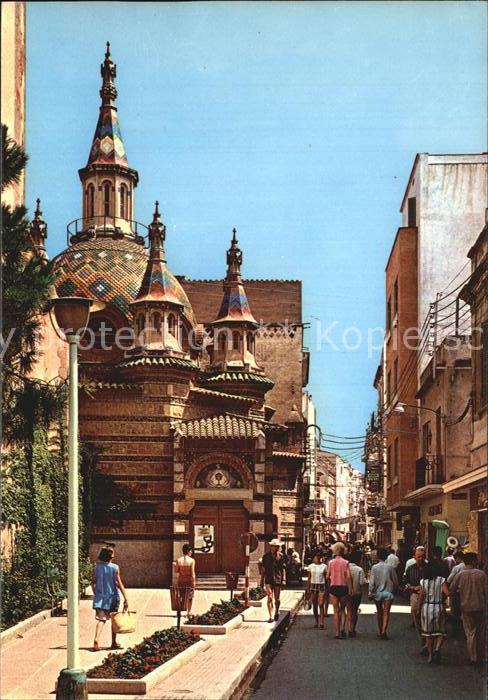 Lloret de Mar Iglesia Calle tipica