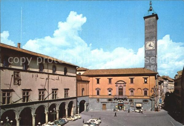 Viterbo Piazza del Comune