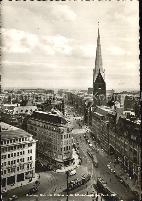 Hamburg Blick vom Rathaus in die Mönckebergstra