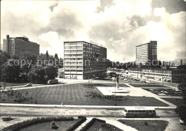 Gottwaldov Tschechien Obhodni dum Predvoj trznice a hotel Mos