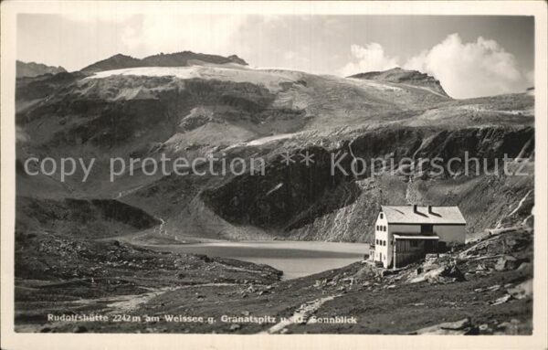 Rudolfshuette Weisssee am Weissensee mit Granatspitz und Sonnb