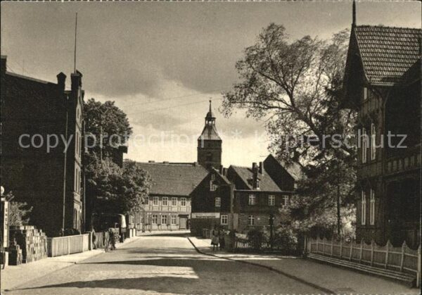 Osterburg Altmark Seehäuser Strasse mit Nikolaikirchturm